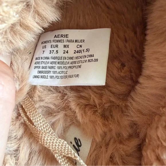 Aerie Sherpa Scuff Slippers leopard print - Picture 5 of 7